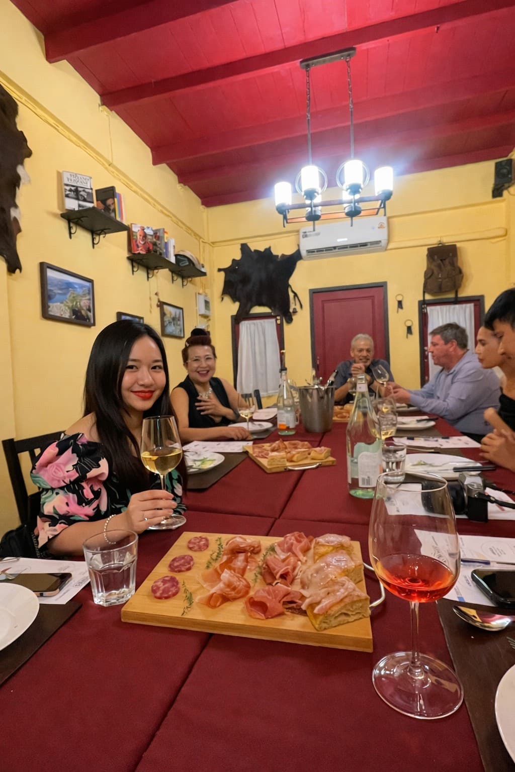 An Extraordinary Northern Italian Wine Dinner with La Taverna del Salbanèl